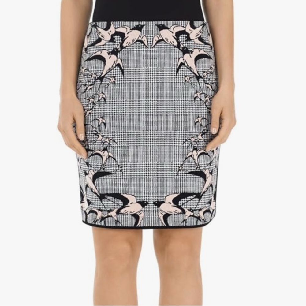 Marc Cain Black and White Pencil Skirt Knee-Length